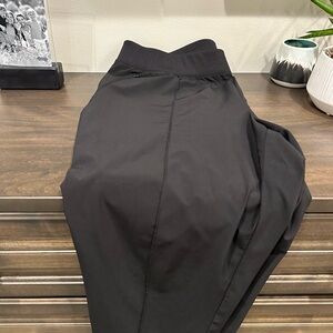 Women's Black Ankle Pants